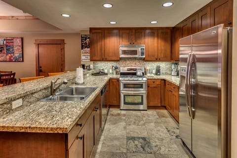 Catamount Lodge 204 by East West Hospitality Apartment in Northstar Drive