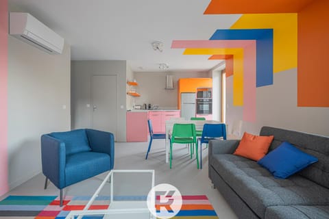 Home 4 You Apartment in Grenoble