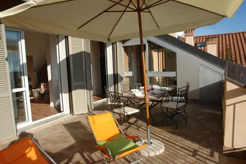 Property building, Balcony/Terrace