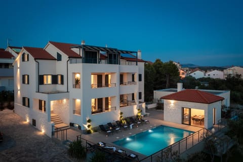 Property building, Night, Natural landscape, Pool view, sunbed