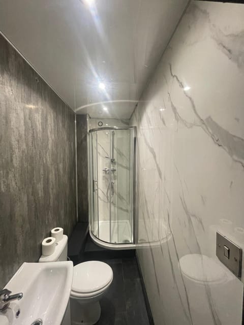 Four Bedrooms and Two Bathrooms up to Nine People Vacation rental in Birmingham