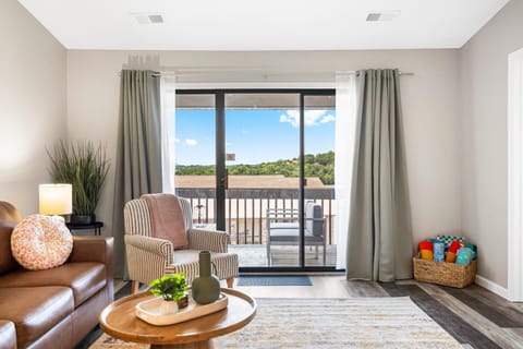 Table Rock Retreat Apartment in Kimberling City