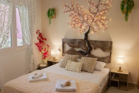 Decorative detail, Bedroom