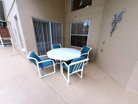 Awesome golf views from your pool Villa Southern Dunes House in Haines City