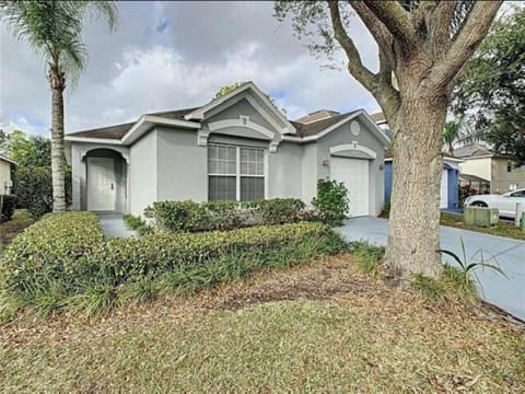 Updated Private Pool Villa - Southern Dunes House in Haines City