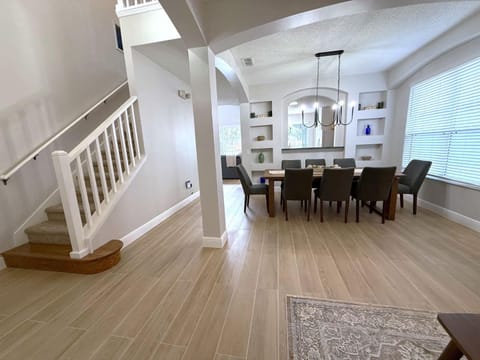 Plenty of Sunshine Southern Dunes Pool Home House in Haines City