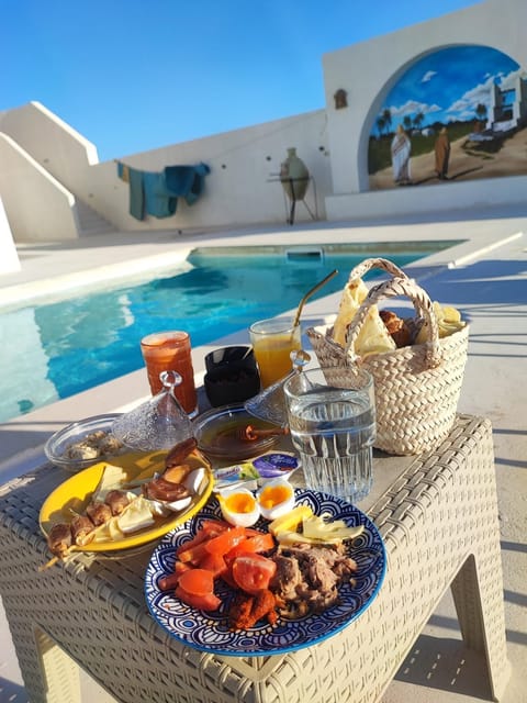 Day, Pool view, Swimming pool, Breakfast