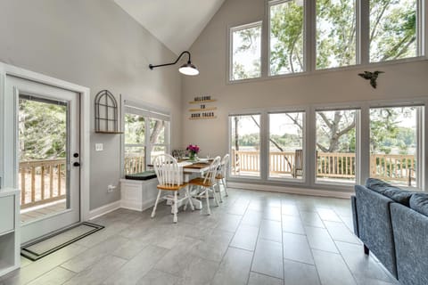 Brand-New Perry House with Kayaks and Lake Access House in Perry