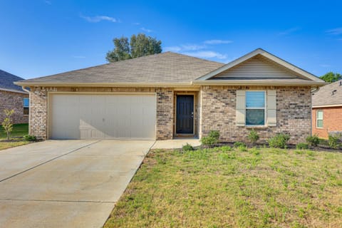 Mod Triana Home 7 Mi to Huntsville Intl Airport House in Huntsville