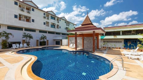 Property building, Swimming pool