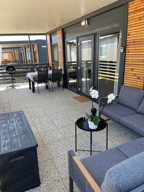 Patio, Balcony/Terrace, Balcony/Terrace