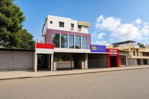 Property building, Facade/entrance