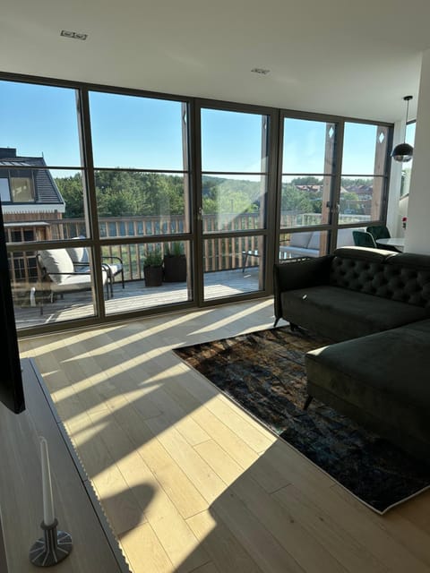 Natural landscape, View (from property/room), Balcony/Terrace, Living room, Seating area