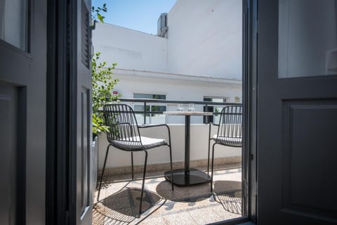 View (from property/room), Balcony/Terrace, Balcony/Terrace, City view, Street view, Street view