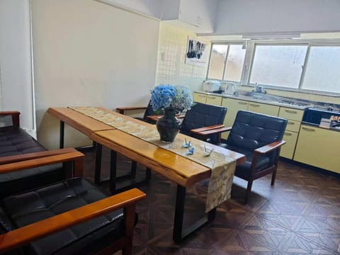 Dining area, kitchen
