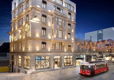 Property building, Off site, Night