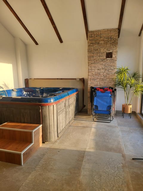 Hot Tub, Spa and wellness centre/facilities, Spa and wellness centre/facilities