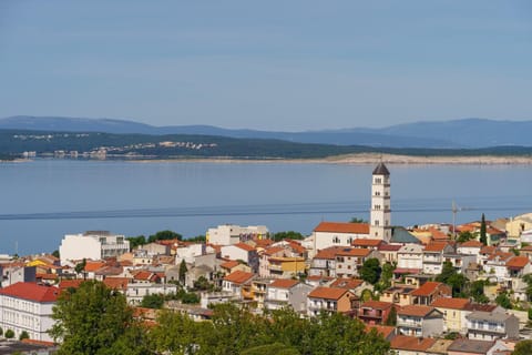 City view, Sea view