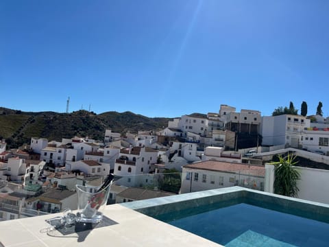 Natural landscape, Pool view, Swimming pool, Swimming pool, sunbed