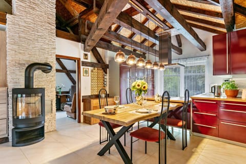 Property building, Kitchen or kitchenette, Living room