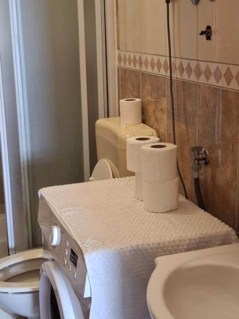 beach apartment drasnice Apartment in Split-Dalmatia County