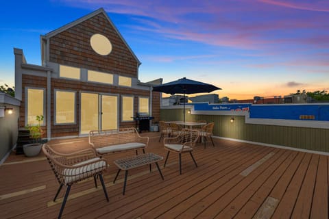 Surf Loft by Juniper Holiday + Home House in St Joseph