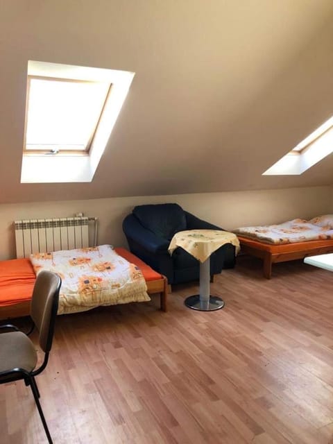 Stajnia Czahary z widokiem na jezioro Farm Stay in West Pomeranian Voivodeship, Poland