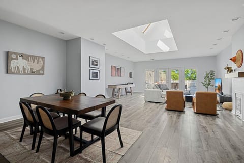 Lighthouse Lookout by Juniper Holiday + Home House in St Joseph