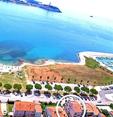 Bird's eye view, Sea view