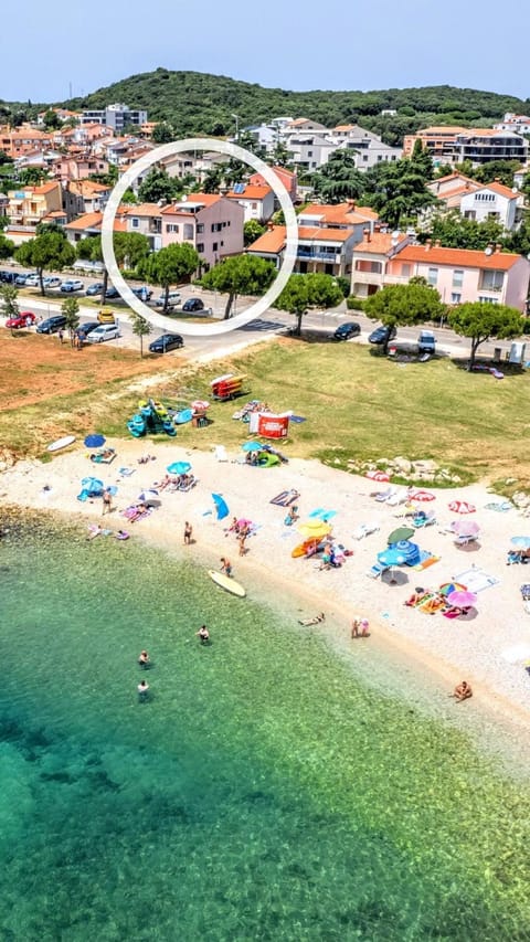 Bird's eye view, Sea view