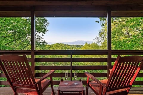 Natural landscape, View (from property/room), View (from property/room), Balcony/Terrace, Mountain view, Mountain view