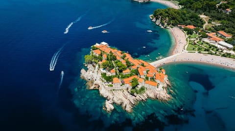 Nearby landmark, Day, Natural landscape, Bird's eye view, Beach, Sea view
