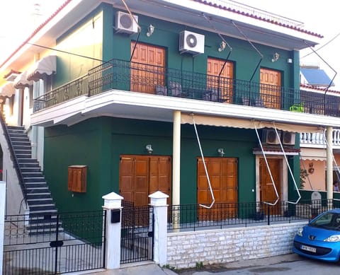 Sea House House in İzmir Province