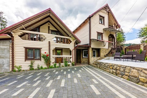 Property building, Day, Neighbourhood, Street view