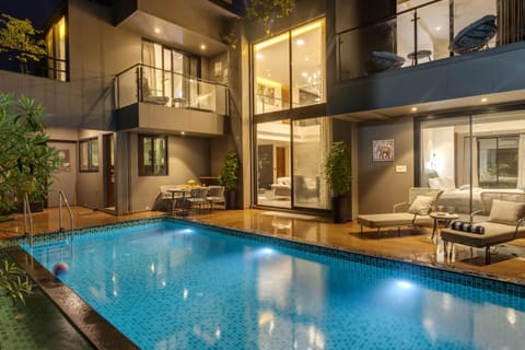 Pool view, Swimming pool