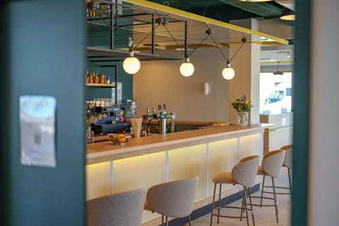 Lounge or bar