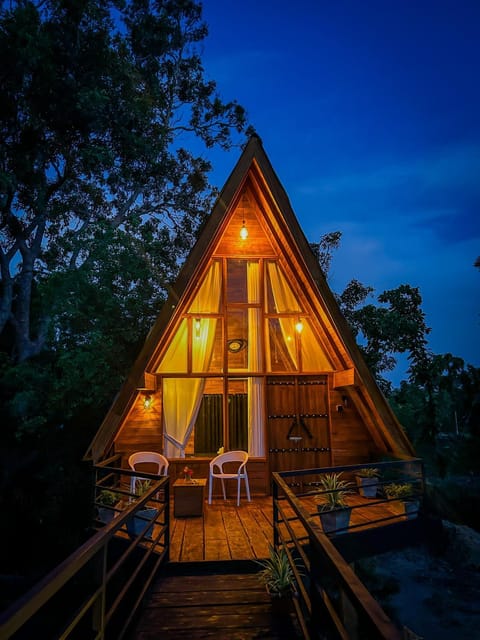 Property building, Night