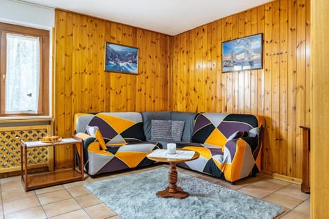 Appartamento Vioz Apartment in Province of Brescia