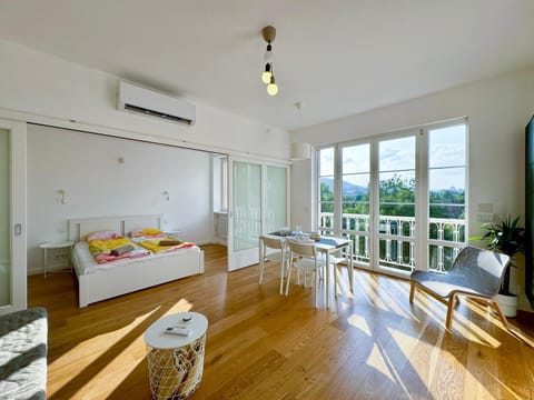 Bed, Living room, Dining area