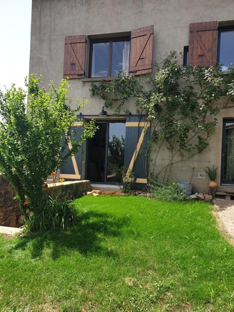 Property building, Natural landscape, Garden, Garden view
