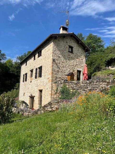 Property building, Natural landscape, Garden view
