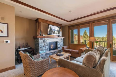 Iron Horse Lodge North 205 by East West Hospitality Apartment in Northstar Drive