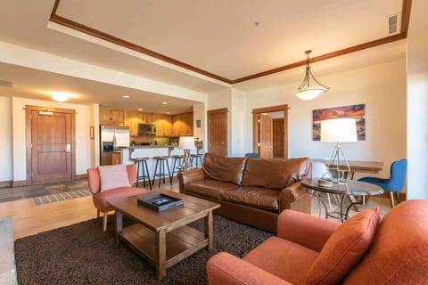 Iron Horse Lodge North 207 by East West Hospitality Apartment in Northstar Drive