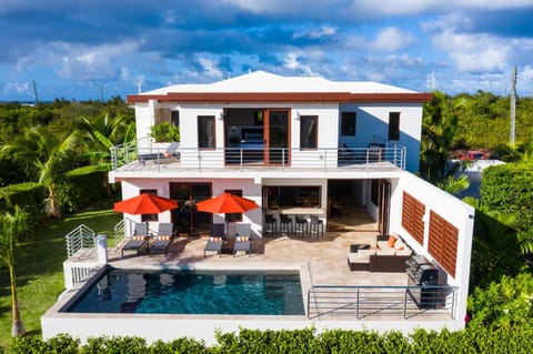Natural landscape, Balcony/Terrace, Swimming pool