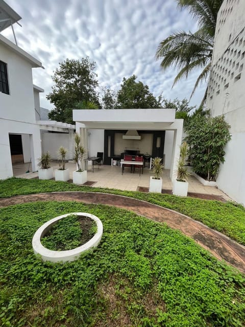 Patio, Garden