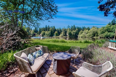 Leisure Lakehouse House in Washington