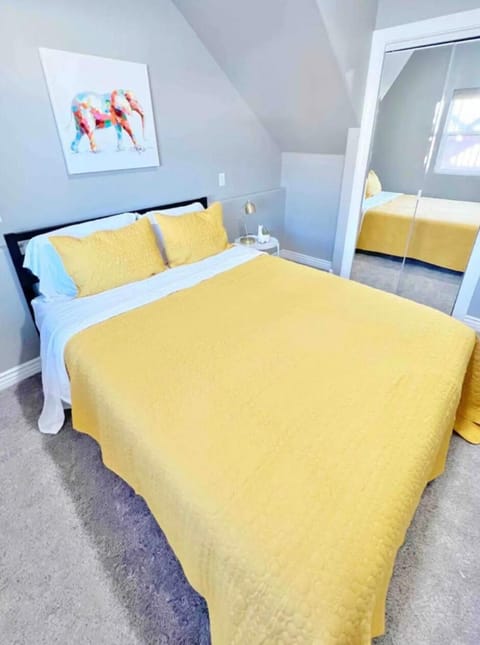 Private Stylish Townhome near ISU & Hospital House in Pocatello