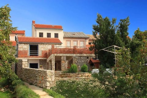 Property building, Summer