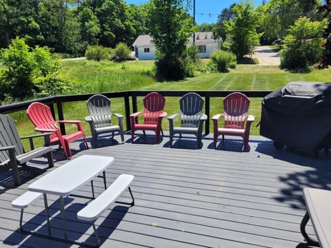 The Koal-Mine-Inn - Great Location and AC! House in Frankfort