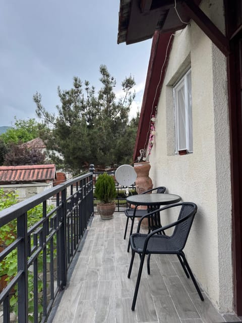 Day, View (from property/room), Balcony/Terrace, Garden view